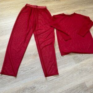 Red mesh 2 piece set. Size S